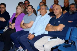 (ΦΩΤΟΣ kerkida) Η ΕΝΠ τίμησε τον ΣΠΟΥΔΑΙΟ Μιχάλη Κωνσταντίνου!