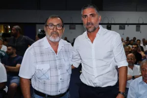 (ΦΩΤΟΣ kerkida) Η ΕΝΠ τίμησε τον ΣΠΟΥΔΑΙΟ Μιχάλη Κωνσταντίνου!