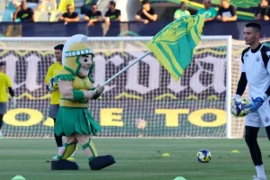 (ΦΩΤΟΡΕΠΟΡΤΑΖ) Ο κόσμος στο ΑΕΚ Αρένα