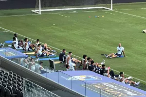 (ΦΩΤΟΣ/ΒΙΝΤΕΟ) Ολοκλήρωσε με προπόνηση στο Άλφαμέγα 