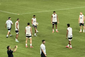 (ΦΩΤΟΣ/ΒΙΝΤΕΟ) Ολοκλήρωσε με προπόνηση στο Άλφαμέγα 