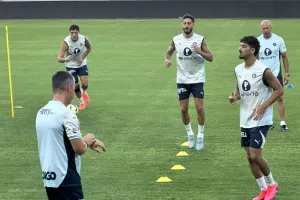 (ΦΩΤΟΣ/ΒΙΝΤΕΟ) Ολοκλήρωσε με προπόνηση στο Άλφαμέγα 