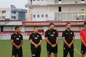 ΦΩΤΟΣ από την ερυθρόλευκη πρώτη 