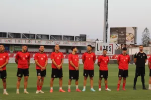 ΦΩΤΟΣ από την ερυθρόλευκη πρώτη 