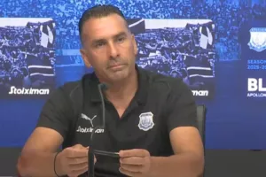 "Θα έχουμε διαφορετική ομάδα, αθλητική και γρήγορη/Με τον κόσμο μπορούμε για μια νέα αρχή"