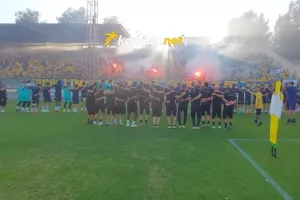 Παίκτες και κόσμος... "Ισόβια μόνο για σένα"! (Βίντεο Kerkida)