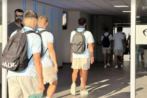Άφιξη... Μακάμπι (Φώτος)