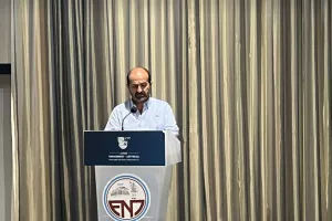 (ΦΩΤΟΣ kerkida) Η ΕΝΠ τίμησε τον ΣΠΟΥΔΑΙΟ Μιχάλη Κωνσταντίνου!