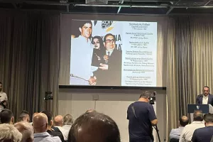 (ΦΩΤΟΣ kerkida) Η ΕΝΠ τίμησε τον ΣΠΟΥΔΑΙΟ Μιχάλη Κωνσταντίνου!