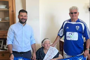 (ΦΩΤΟΣ) ''Ένας αιώνας αγνής και αληθινής αγάπης για την Ανόρθωσή''
