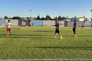 Προπόνησε και... αξιολόγησε τους μικρούς ο Κάναντι (Φώτος Kerkida)
