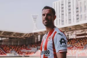 Επίσημα πίσω στην Premier League ο Χέντερσον
