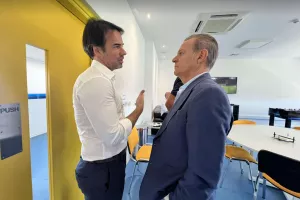 Αναλαμβάνει δράση ο Αλμέιδα, ομιλία στους παίκτες 