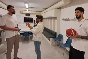 Επισκέφθηκε τη Λεμεσό και το γήπεδο του FIBA EuroBasket 2025 ο πρώην NBAer Νίκολοζ Τσκιτισβίλι