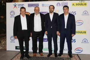 ΦΩΤΟΣ-Εκδήλωση μνήμης και ελπίδας του Εθνικού