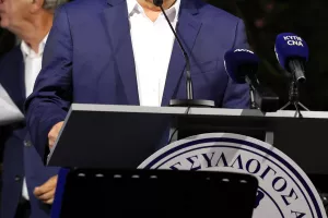 ΦΩΤΟΣ-Εκδήλωση μνήμης και ελπίδας του Εθνικού