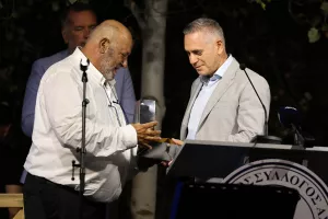 ΦΩΤΟΣ-Εκδήλωση μνήμης και ελπίδας του Εθνικού