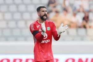 Άρης- Puskás Akadémia: Στο…φινάλε διόρθωσε κάπως το μπλακ-άουτ!  (Φώτος)