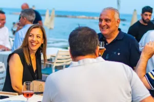 ΝΕΟ φωτορεπορτάζ/ΑΝΟ