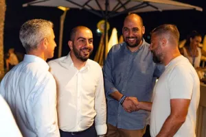 ΝΕΟ φωτορεπορτάζ/ΑΝΟ