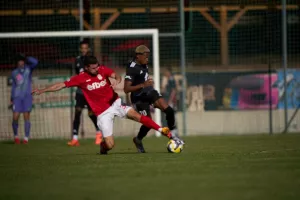 Ενόχληση στο δικέφαλο ο Μαγιαμπέλα/Match report και... φωτορεπορτάζ 