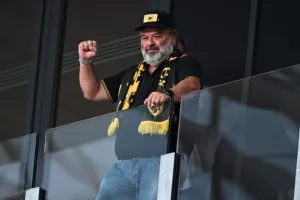 Στο γήπεδο και ο Μάριος Ηλιόπουλος