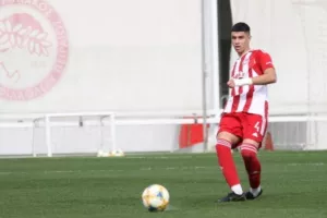 Τα βρήκαν Ολυμπιακός και ΟΦΗ για Κωστούλα