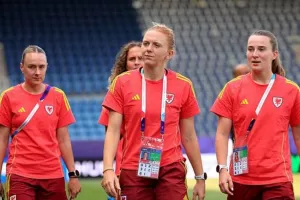 Τροχαίο για την εθνική ομάδα γυναικών της Ουαλίας πριν το ματς με τις Γαλλίδες!