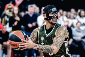 Free agent ο Σαμπάζ Νέιπιερ, αποχώρησε από τη Μπάγερν Μονάχου