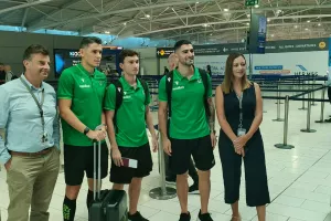 Αεροδρόμιο οι ποδοσφαιριστές της Ομόνοιας/ΦΩΤΟΣ