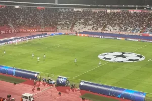 (ΒΙΝΤΕΟ Kerkida) Είσοδος της Πάφος FC για ζέσταμα και...θόρυβος!
