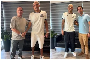 ΦΩΤΟΣ με Ρόσα/"Done deal"