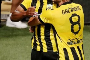 Η ΑΕΚ Αθηνών λύγισε τον Άρη στην παράταση (Φώτος)