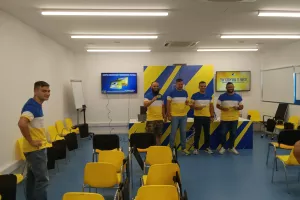 "Είμαστε το ΑΠΟΕΛ και πρέπει να πρωταγωνιστούμε/Λευκόθεο... όπως τις παλιές εποχές"