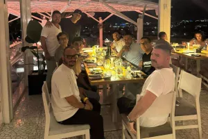 Έξοδος... για David Luiz
