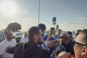 (Βίντεο-Φώτος kerkida) Η υποδοχή των Παφιτών στον Νταβίντ Λουίζ!