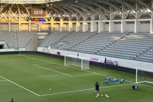 (Φώτος/βίντεο kerkida) Η προπόνηση της Δυναμό Κιέβου