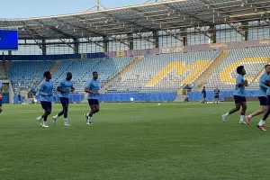 (Βίντεο/Φώτος Kerkida) Προπόνηση στο Arena Lublin