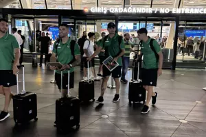 (Βίντεο/Φώτος Kerkida) Έφτασε στο Αζερμπαϊτζάν 