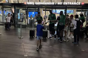 (Βίντεο/Φώτος Kerkida) Έφτασε στο Αζερμπαϊτζάν 