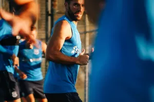 Στο Κολόσσι.../Απόλλων