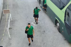 ΦΩΤΟΣ/Η άφιξη της Ομόνοιας
