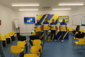 "Είμαστε το ΑΠΟΕΛ και πρέπει να πρωταγωνιστούμε/Λευκόθεο... όπως τις παλιές εποχές"