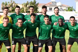 Ολοκληρώνει τα φιλικά στο «Α.Καρράς»