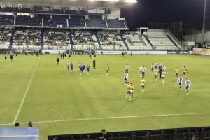 Ανόρθωση-ΑΠΟΕΛ: Φιλική τριάρα με... σερβιτόρο Σταφυλίδη και "killer" Πιέρο