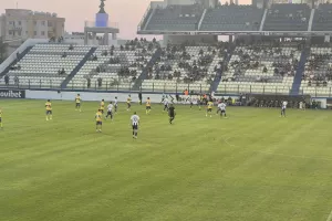 Ανόρθωση-ΑΠΟΕΛ: Φιλική τριάρα με... σερβιτόρο Σταφυλίδη και "killer" Πιέρο
