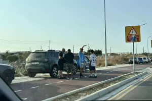 (ΦΩΤΟΣ Kerkida) Από νωρίς στο γήπεδο οι Παφίτες 