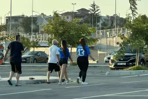 H κίνηση έξω από το Άλφαμέγα