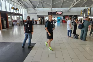 Στο αεροδρόμιο με Άρη για Αθήνα (φώτος/βίντεο kerkida)