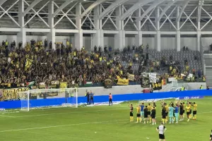 (Βίντεo Κerkida) "Γιατί μονάχα αυτή η ομάδα μου ομορφαίνει την ζωή"